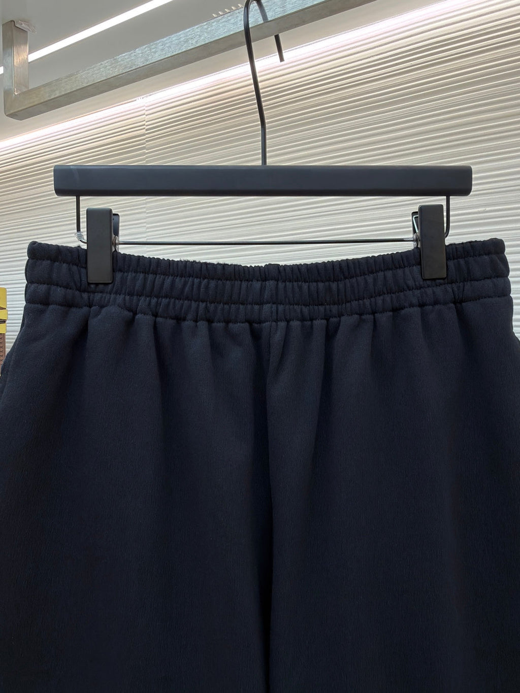 BALENCIAGA 26S SHORTS 024