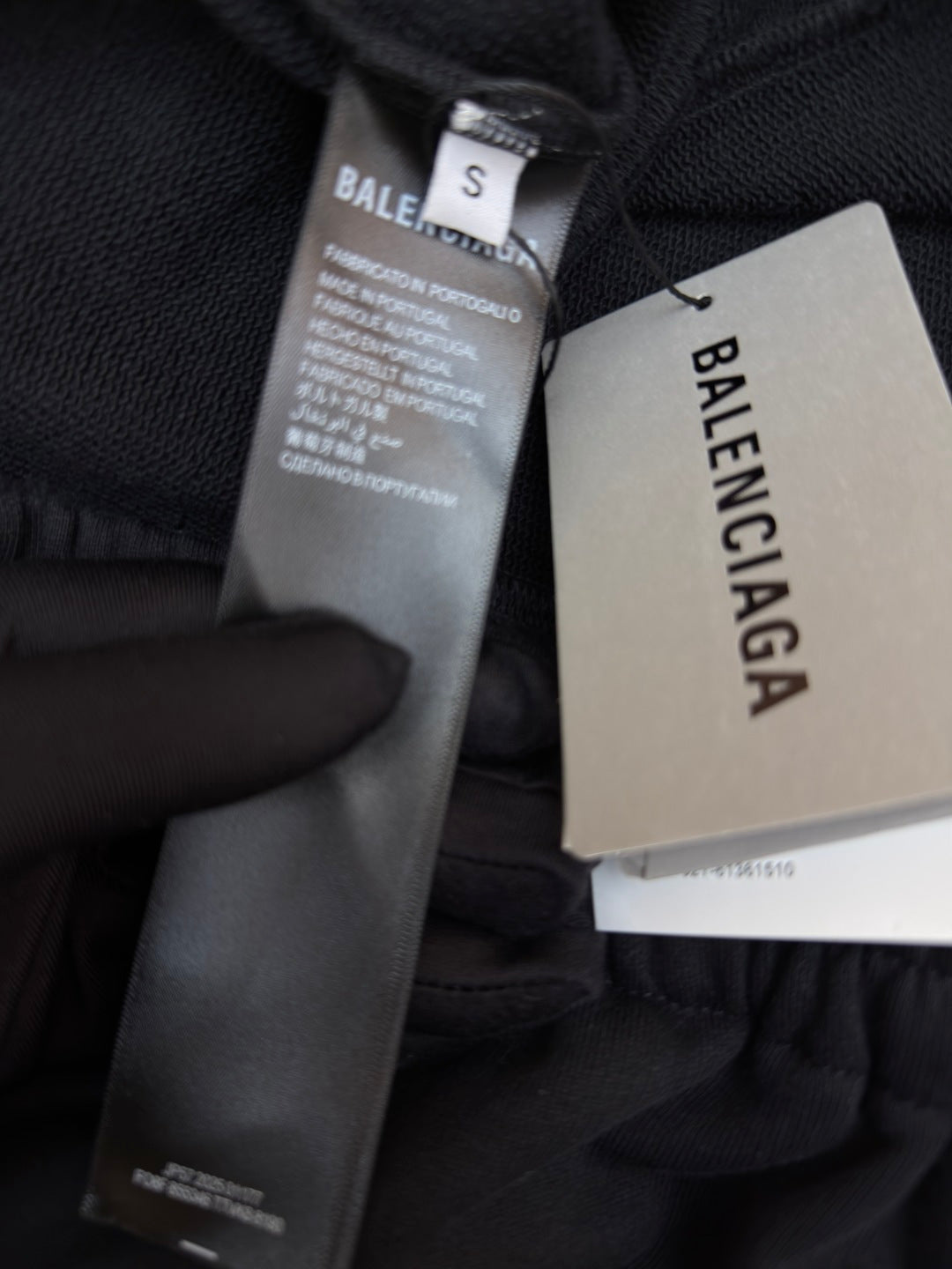 BALENCIAGA 26S SHORTS 024