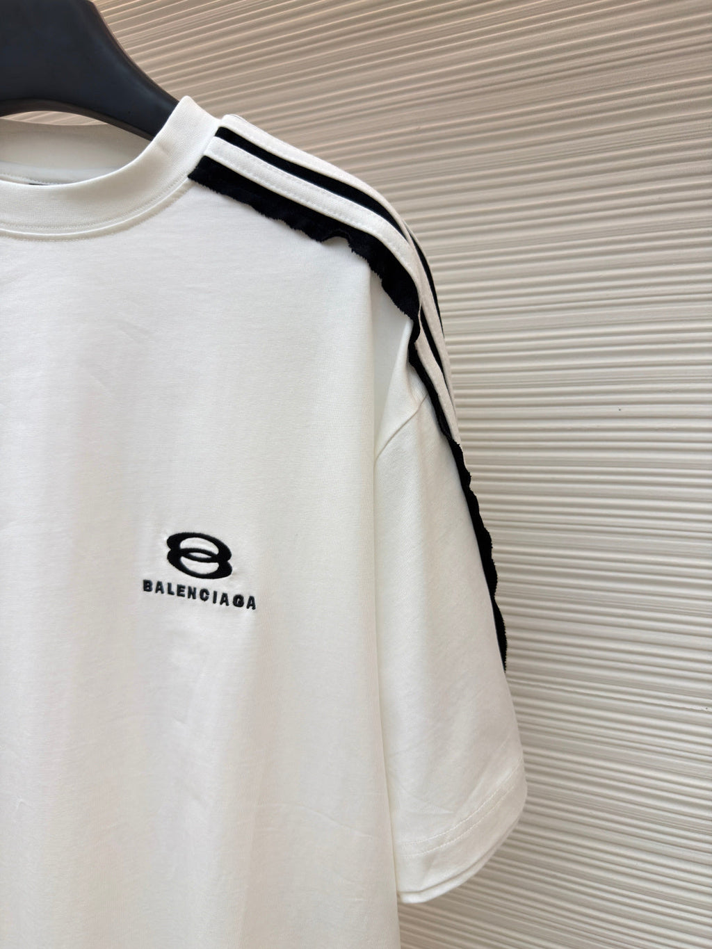 BALENCIAGA 26S SHORT SLEEVE T-SHIRT 020