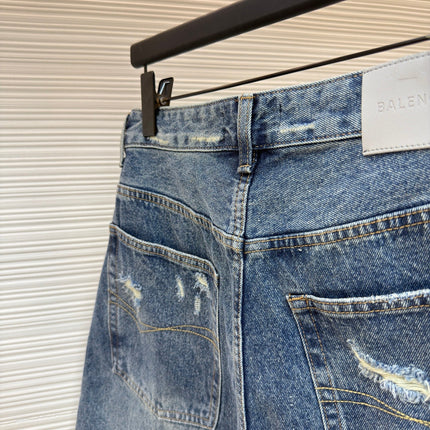 BALENCIAGA 26S DENIM SHORTS 017