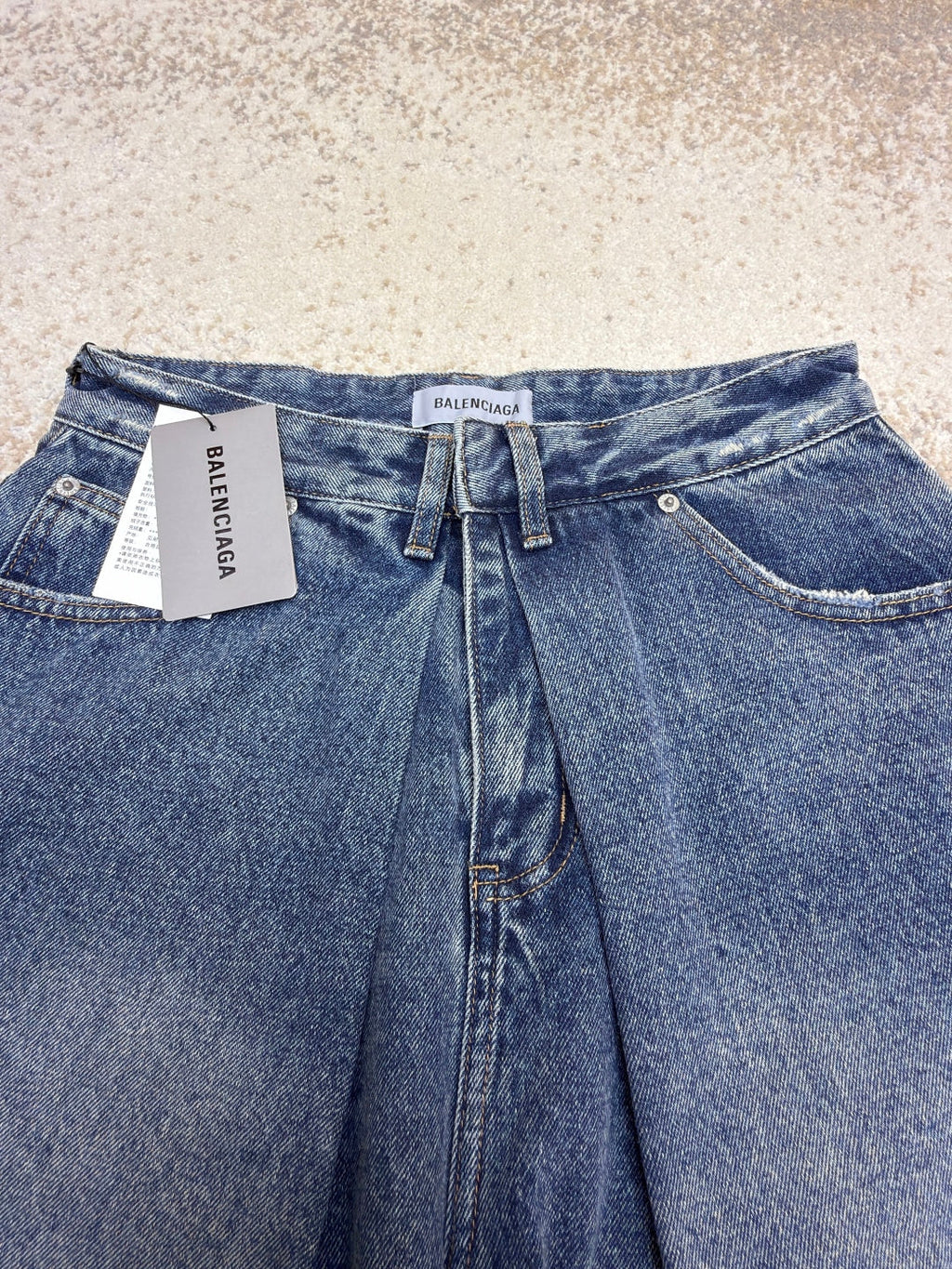 BALENCIAGA 26S DENIM SHORTS 017