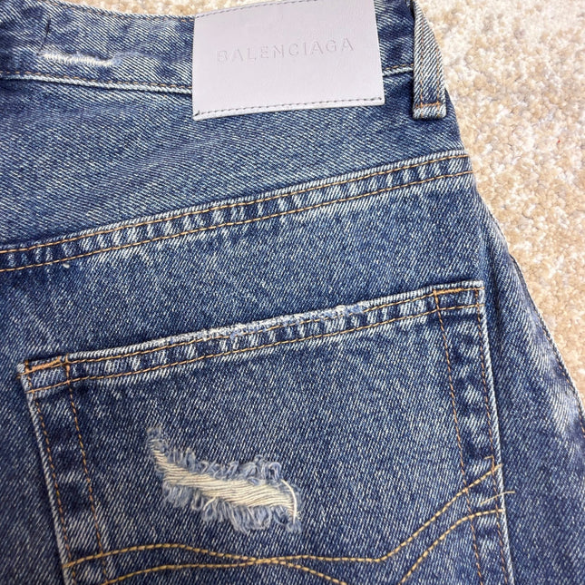 BALENCIAGA 26S DENIM SHORTS 017