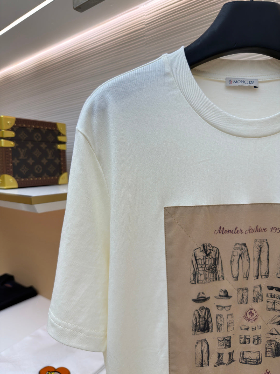 MONCLER 26S SHORT SLEEVE T-SHIRT 600
