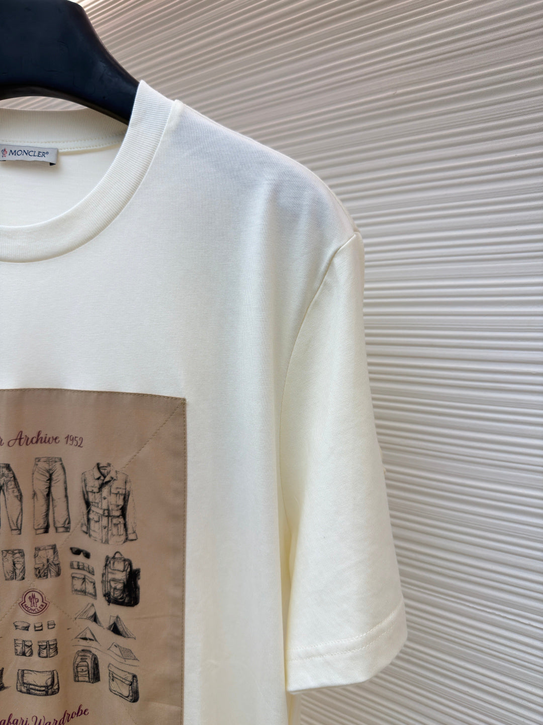 MONCLER 26S SHORT SLEEVE T-SHIRT 600