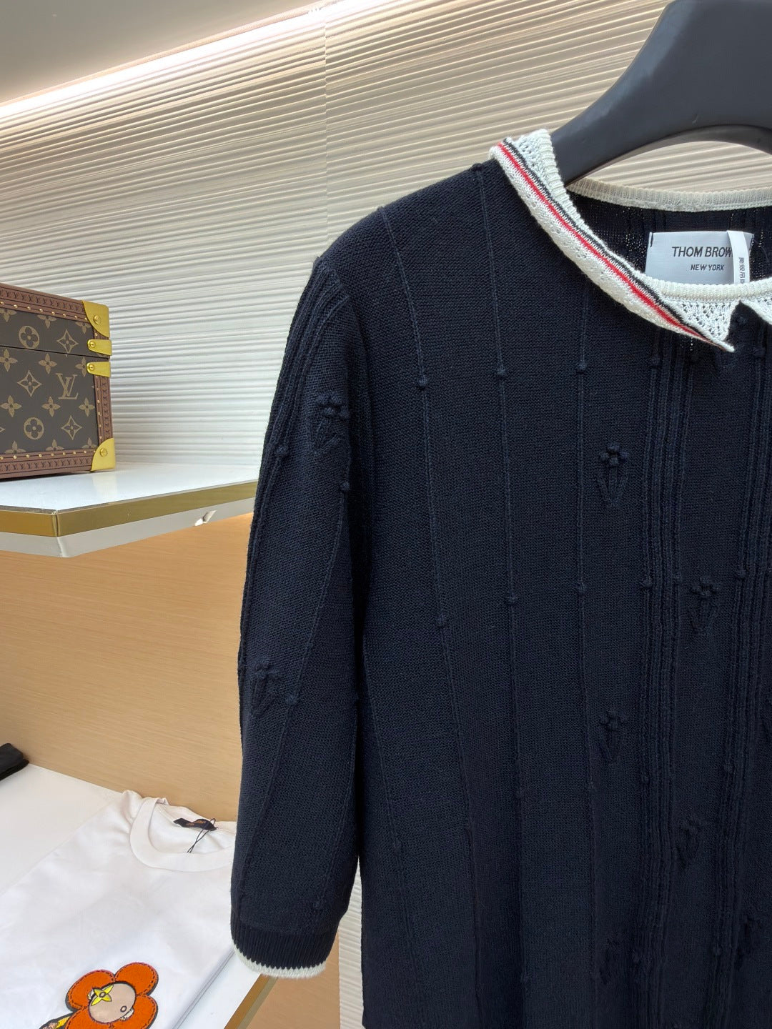 THOM 26S SHORT SLEEVE KNIT TOP STYLE 270