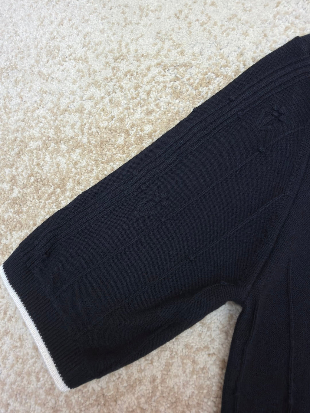THOM 26S SHORT-SLEEVED SWEATER STYLE 134