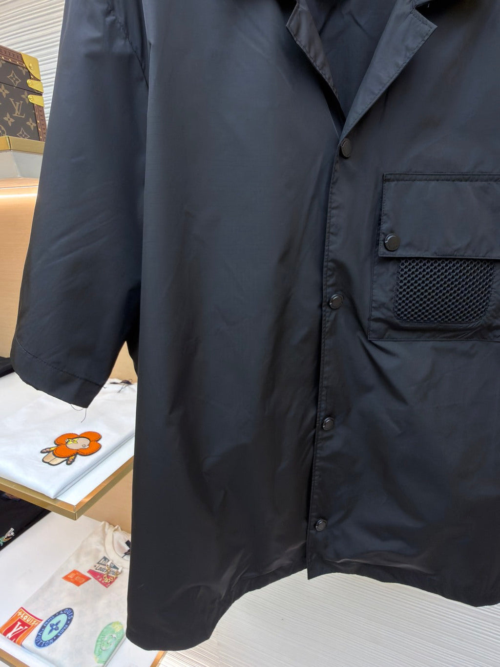 MONCLER 26S SHORT SLEEVE SHIRT 555