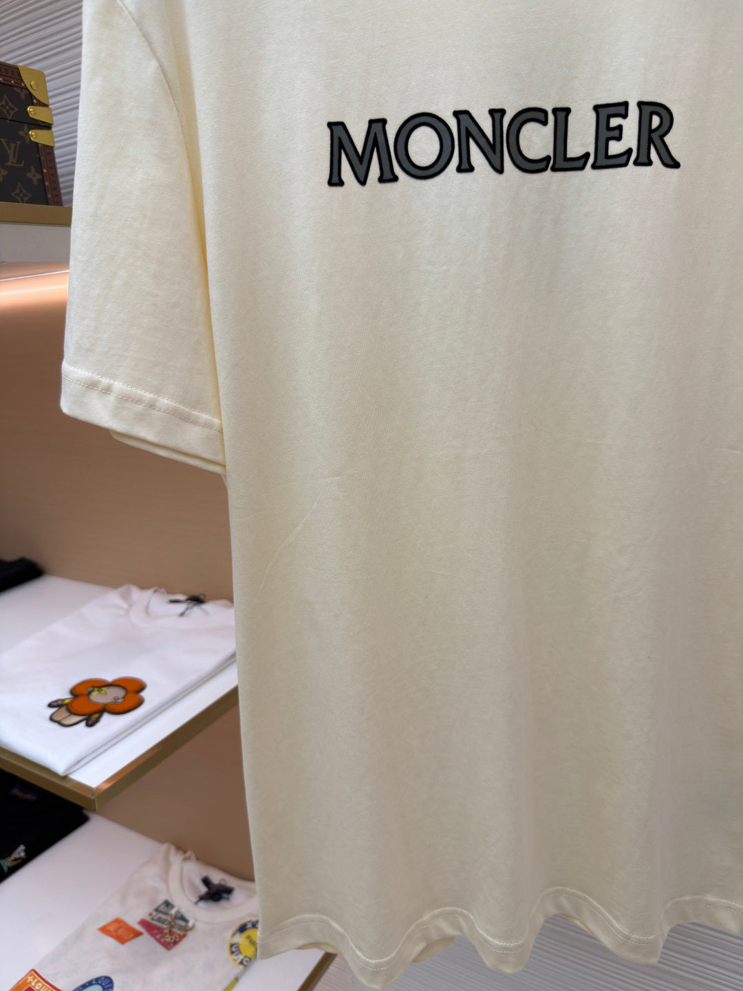 MONCLER 26S SHORT SLEEVE T-SHIRT 553