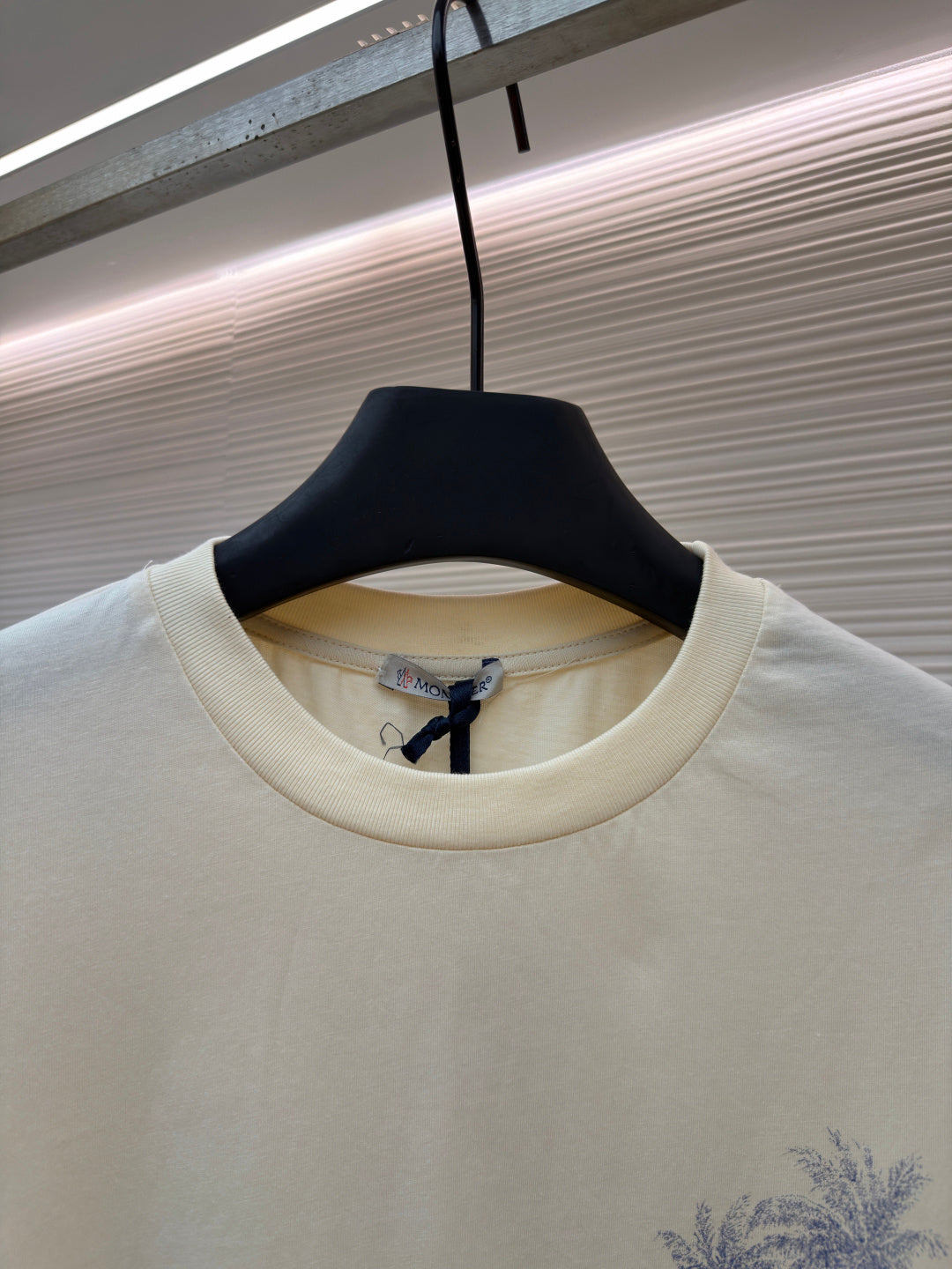 MONCLER 26S SHORT-SLEEVE T-SHIRT 684
