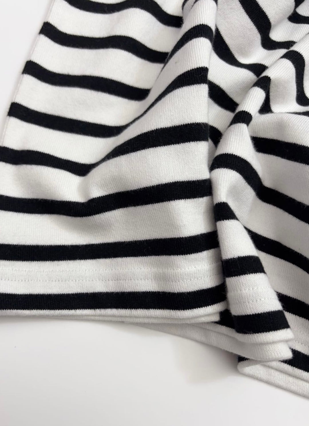 DIOR 25S LONG-SLEEVE SWEATSHIRT 581
