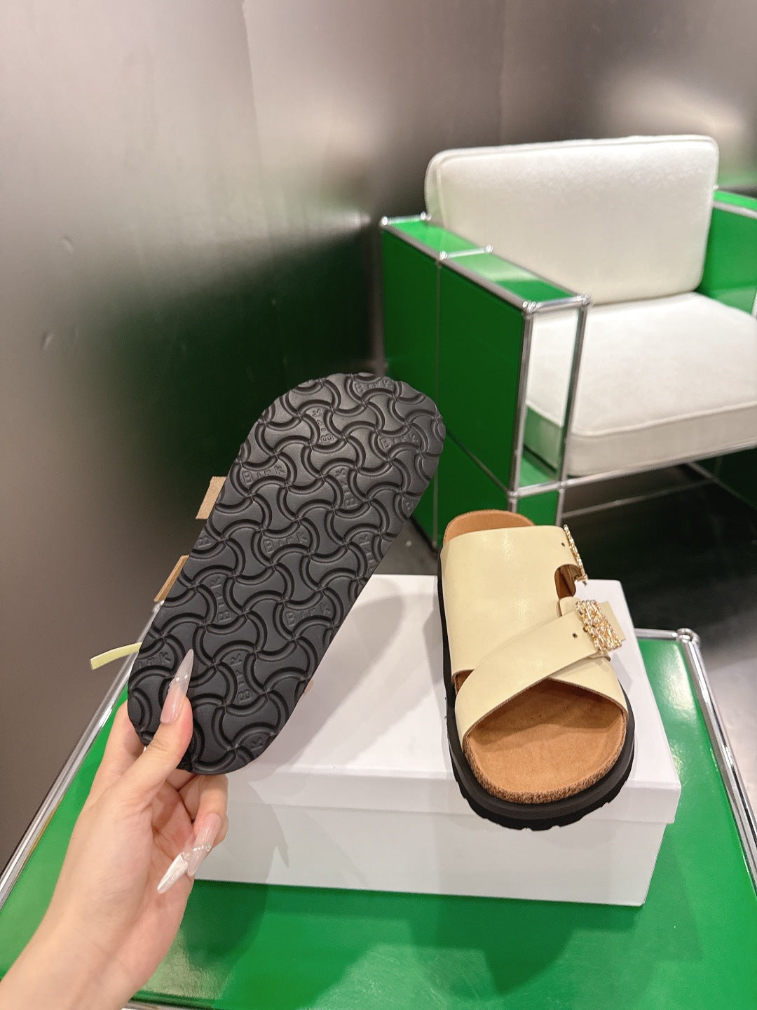 LOEWE 26S ANAGRAM FLAT SLIDES IN BEIGE CALFSKIN