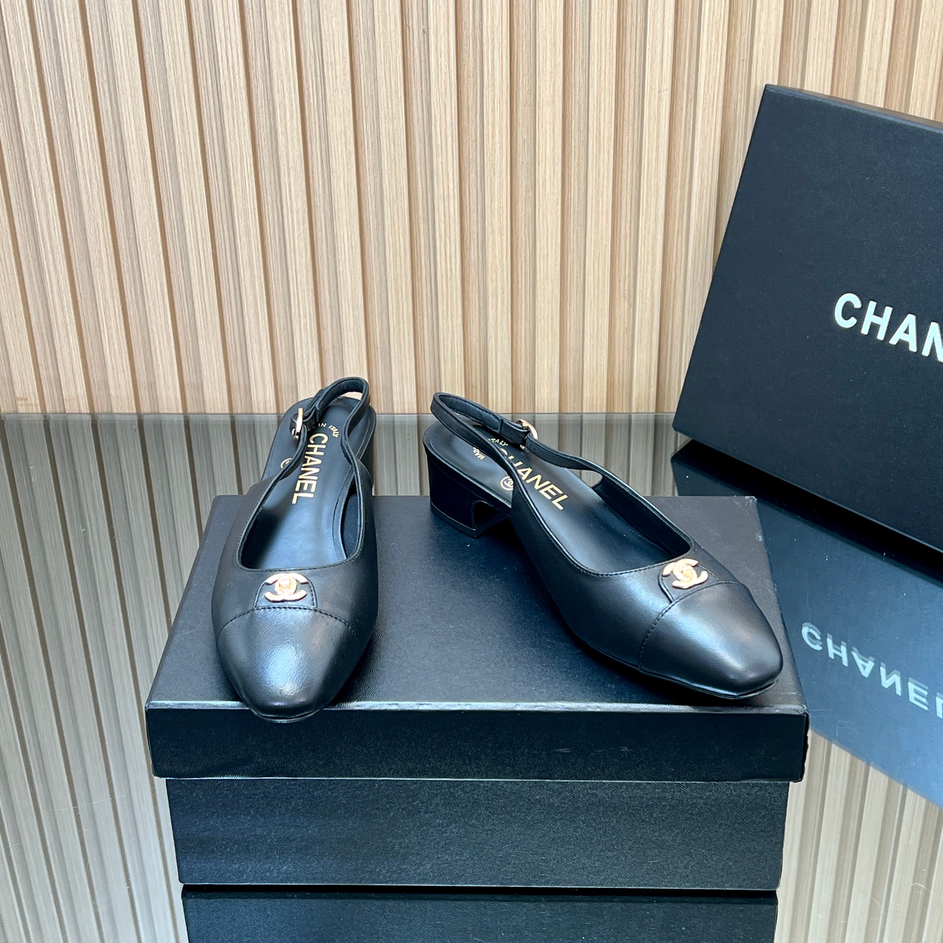CHANEL 25S SLINGBACK SHOE 45MM IN BLACK CALFSKIN GOLD HARDWARE