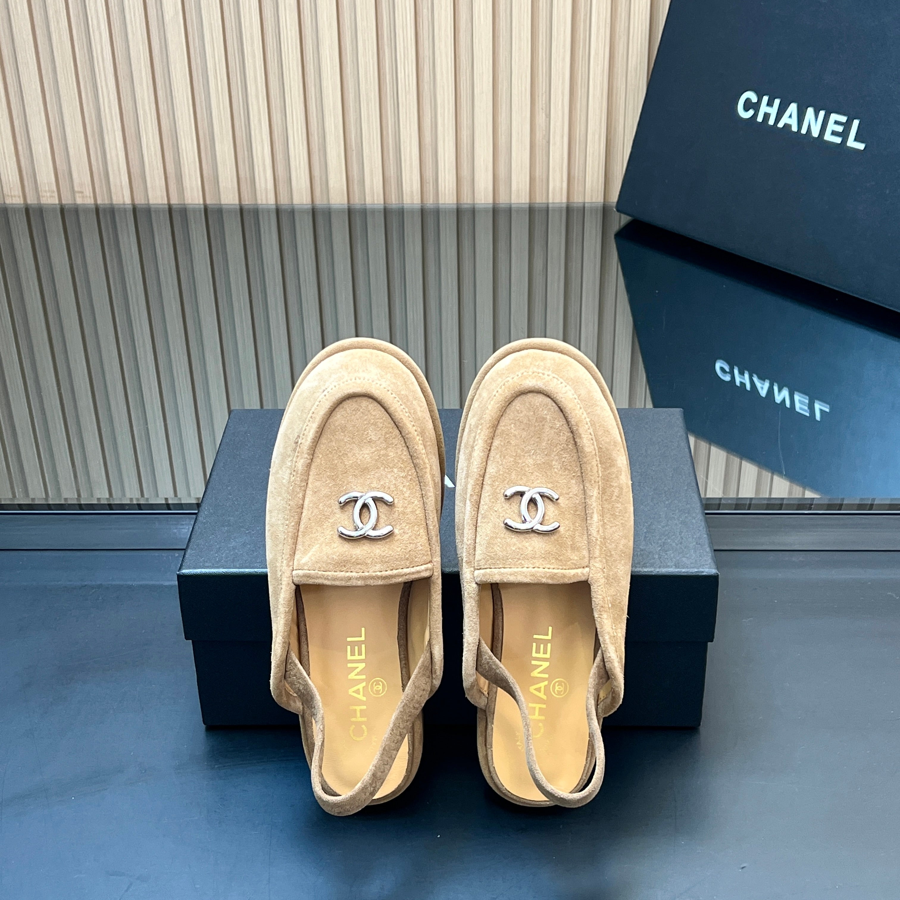 CHANEL 25S BACK STRAP MULE 15MM IN LIGHT BROWN SUEDE SILVER HARDWARE