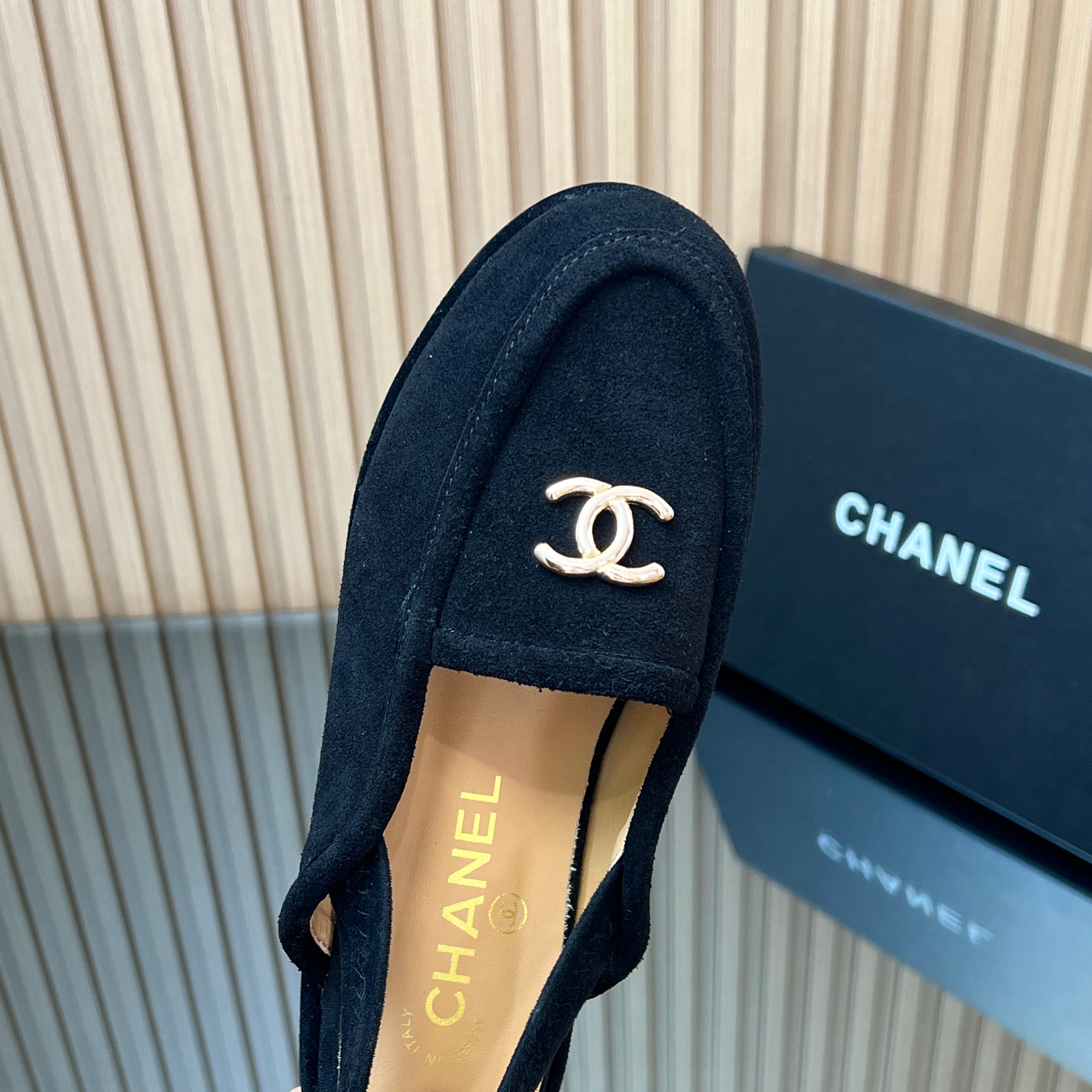 CHANEL 25S BACK STRAP MULE 15MM IN BLACK SUEDE GOLD HARDWARE