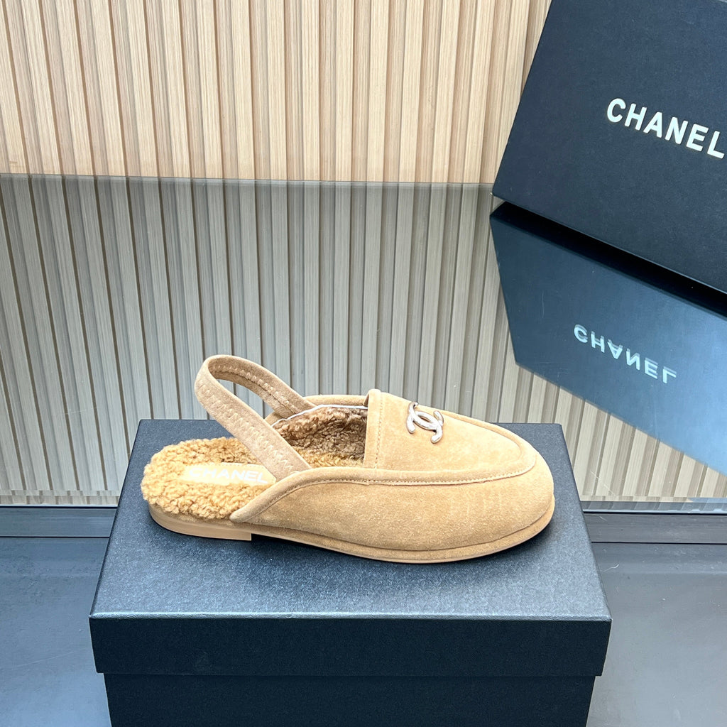 CHANEL 25S BACK STRAP MULE 15MM IN LIGHT BROWN SUEDE AND WOOL SILVER HARDWARE