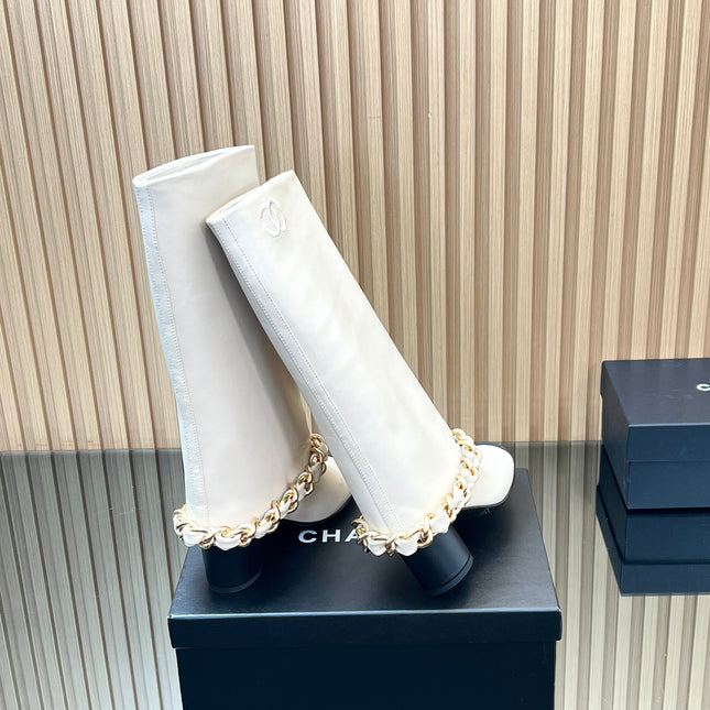 CHANEL 25S HIGH BOOTS 65MM IN WHITE CALFSKIN GOLD HARDWARE
