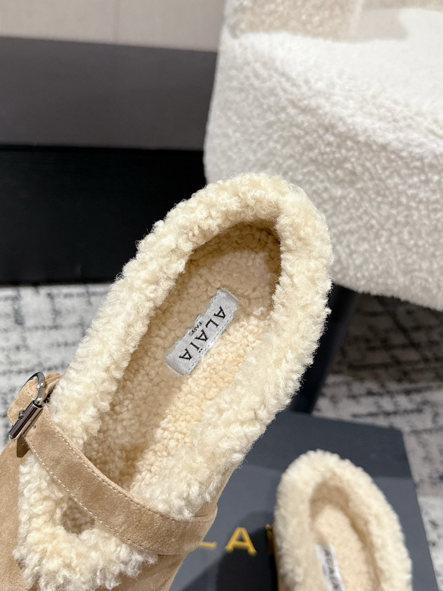 ALAIA 26S  BALLET FLATS IN DARK BEIGE SUEDE AND WOOL