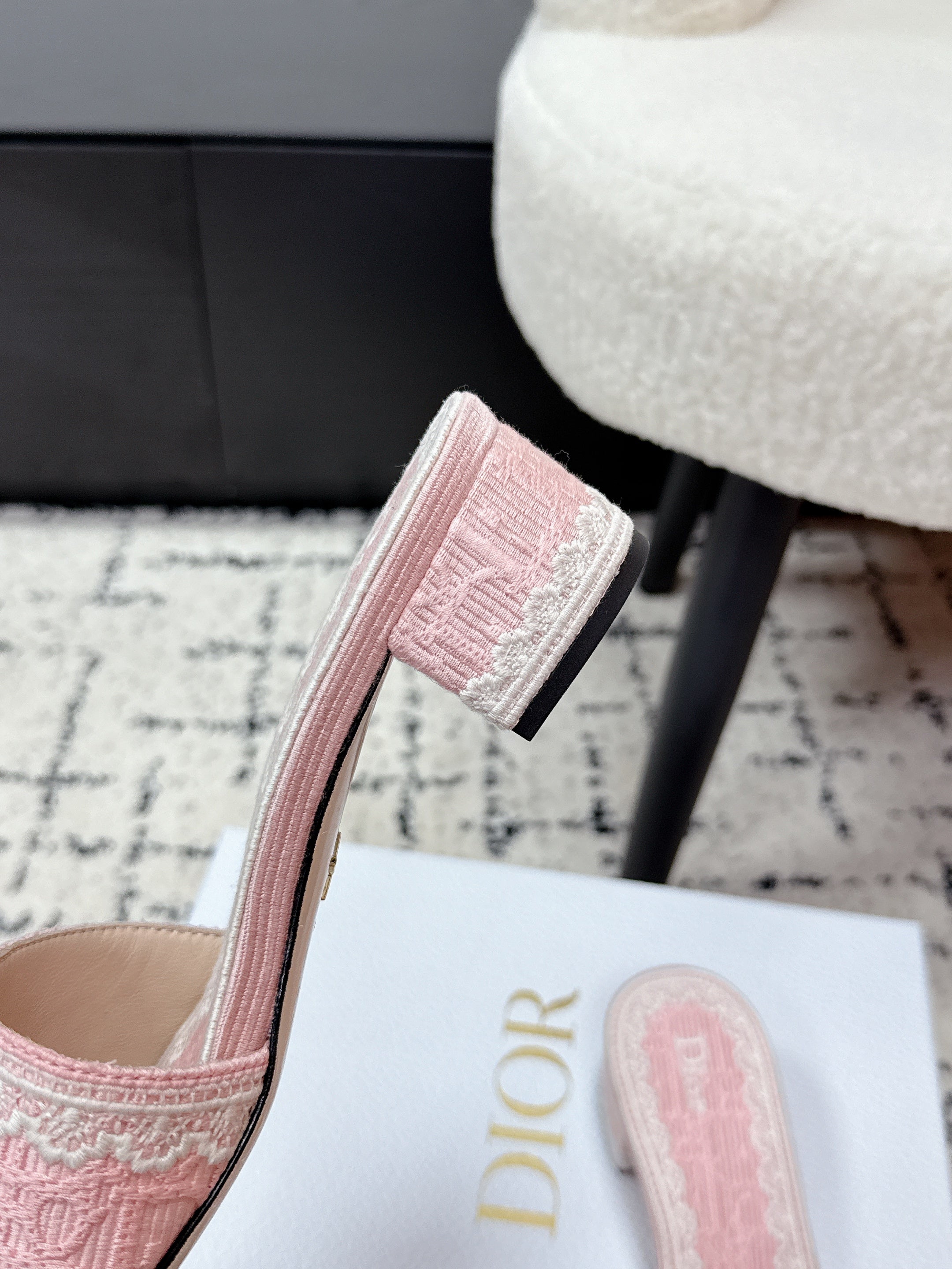 DIOR 26S HIGH HEEL SLIDES IN LIGHT PINK EMBOSSED OBLIQUE LACE EMBROIDERY