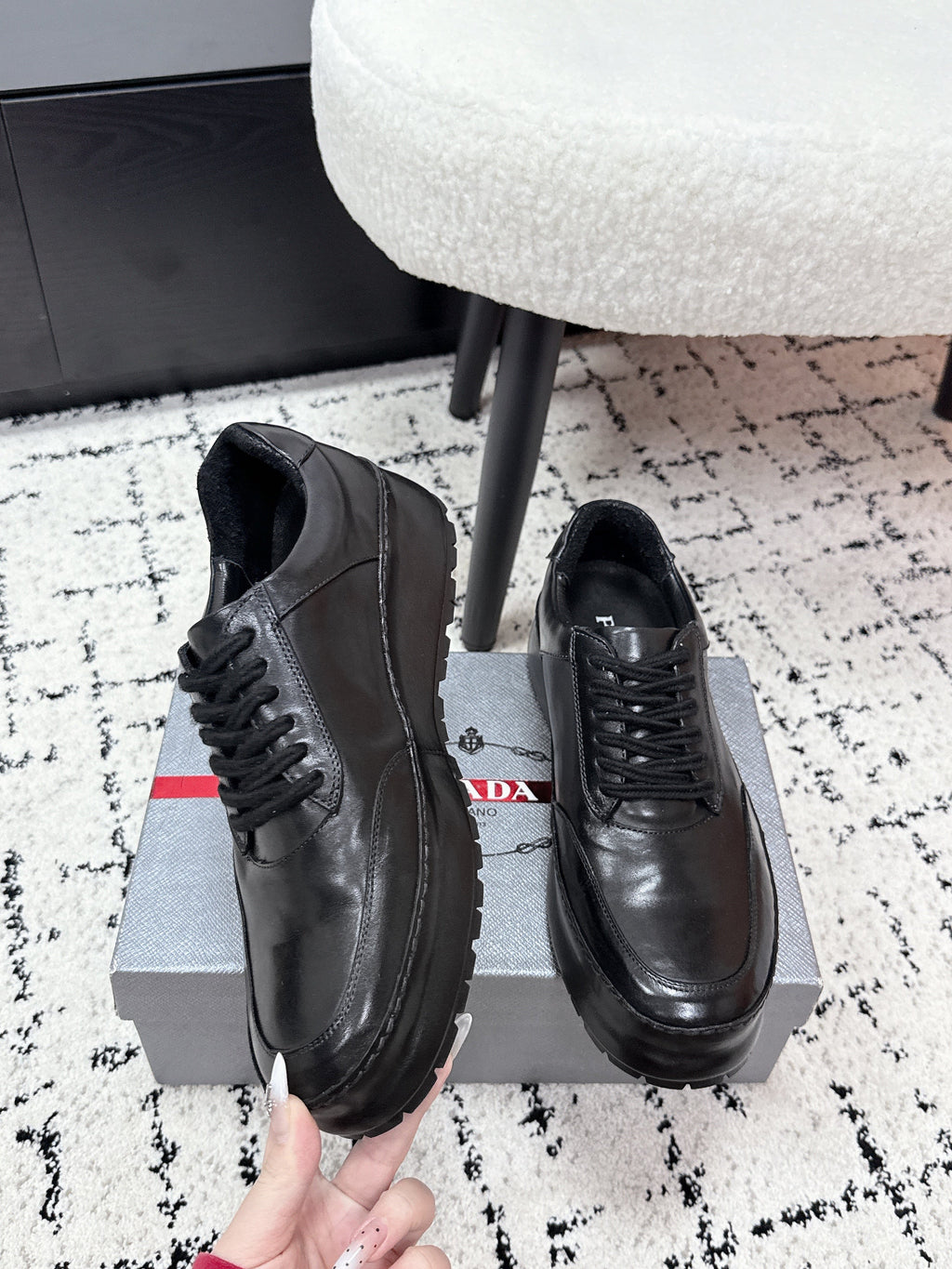 PRADA 26S SNEAKERS IN BLACK SHINY CALFSKIN