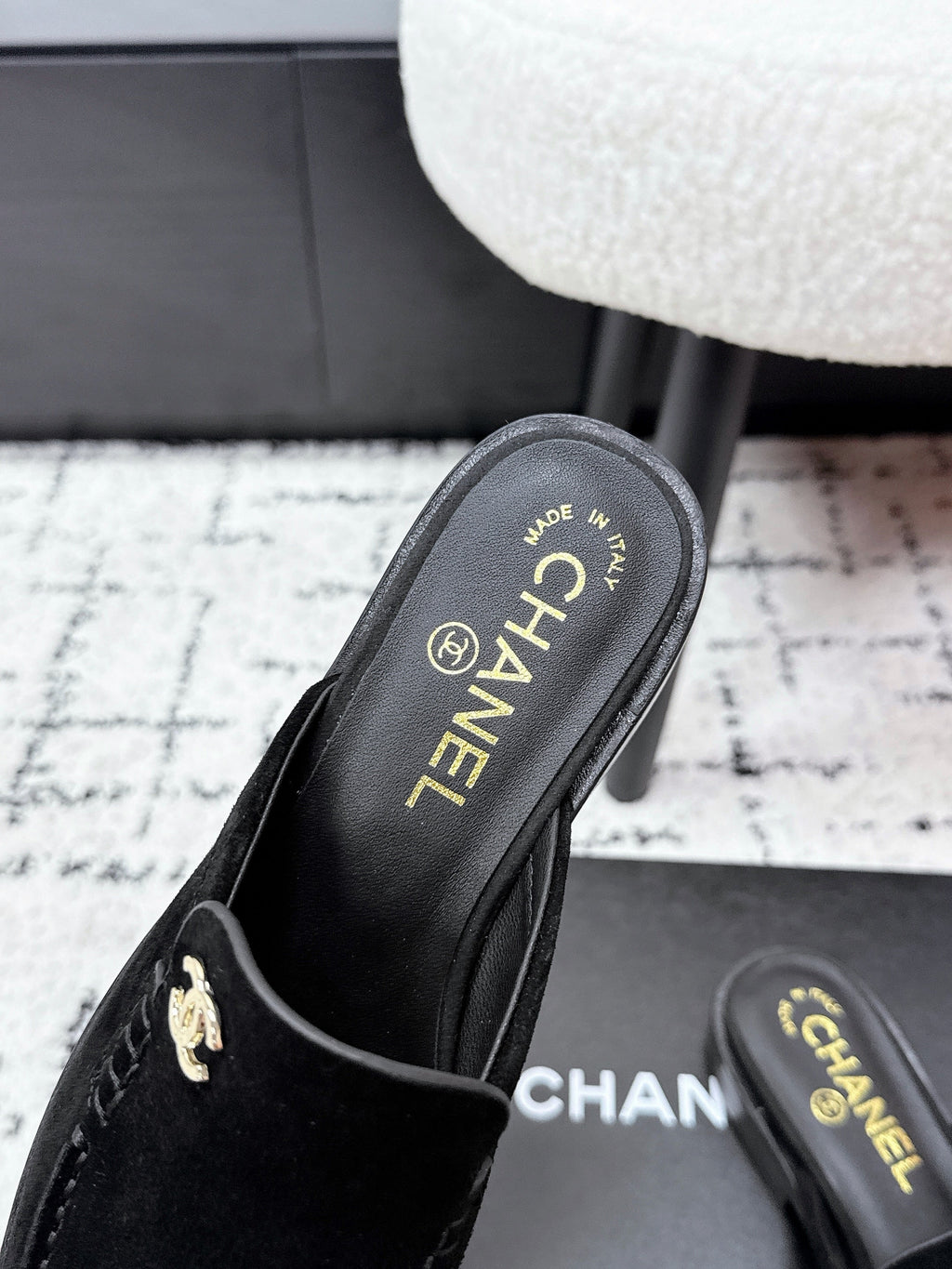 CHANEL 26S MULE LOAFERS IN BLACK SUEDE WITH CC LOGO