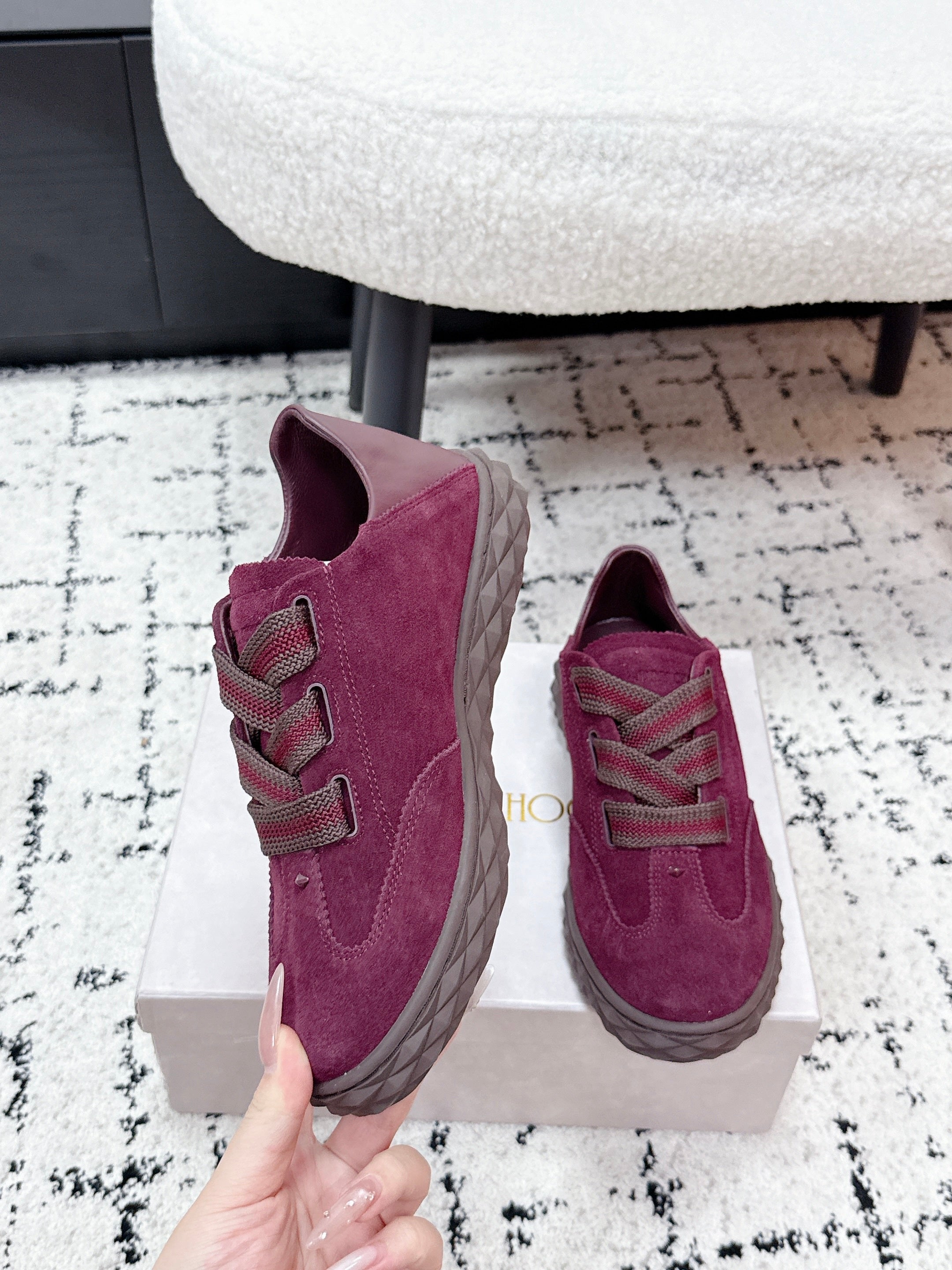 JIMMY CHOO 26S SNEAKERS IN DARK RED SUEDE