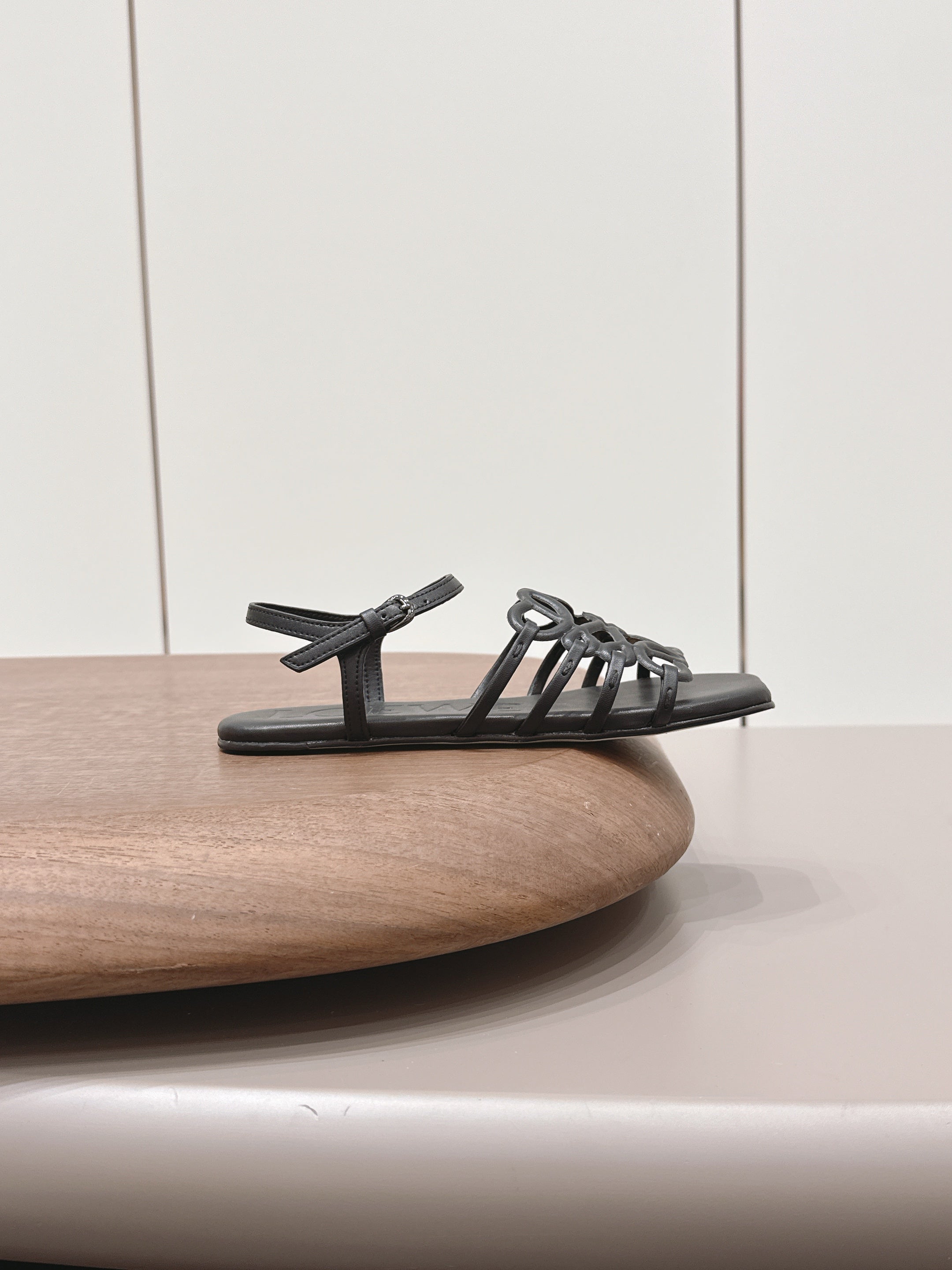 LOEWE 26S SQUARE TOE SANDALS IN BLACK CALFSKIN LOGO