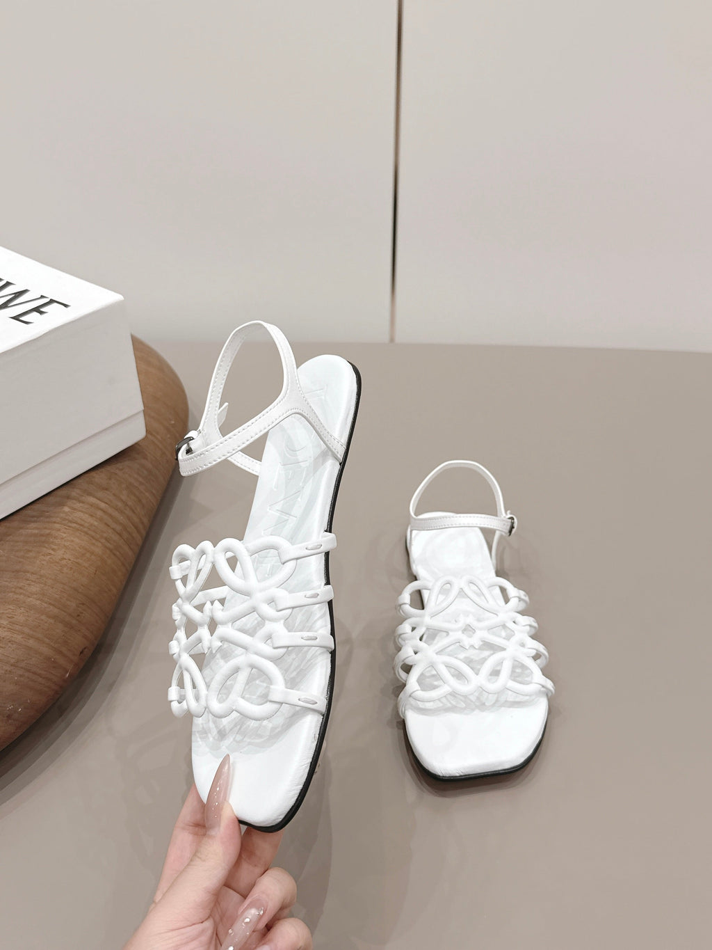 LOEWE 26S SQUARE TOE SANDALS IN WHITE CALFSKIN LOGO