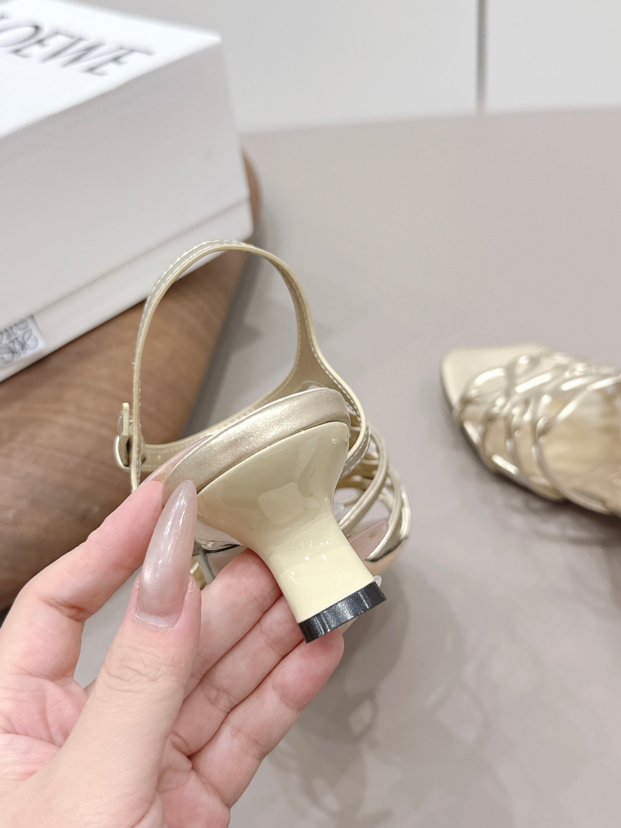 LOEWE 26S SQUARE TOE HEEL SANDALS 50MM IN GOLD CALFSKIN LOGO
