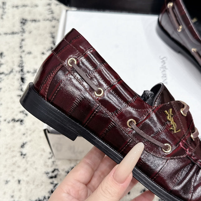 YSL 26S LOAFERS IN DARK RED GLOSSY CALFSKIN WITH CROCODILE EMBOSSING