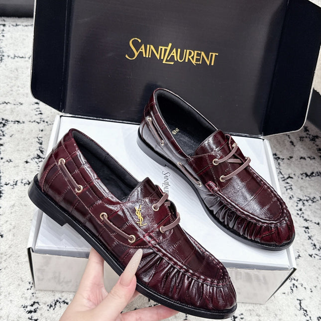 YSL 26S LOAFERS IN DARK RED GLOSSY CALFSKIN WITH CROCODILE EMBOSSING