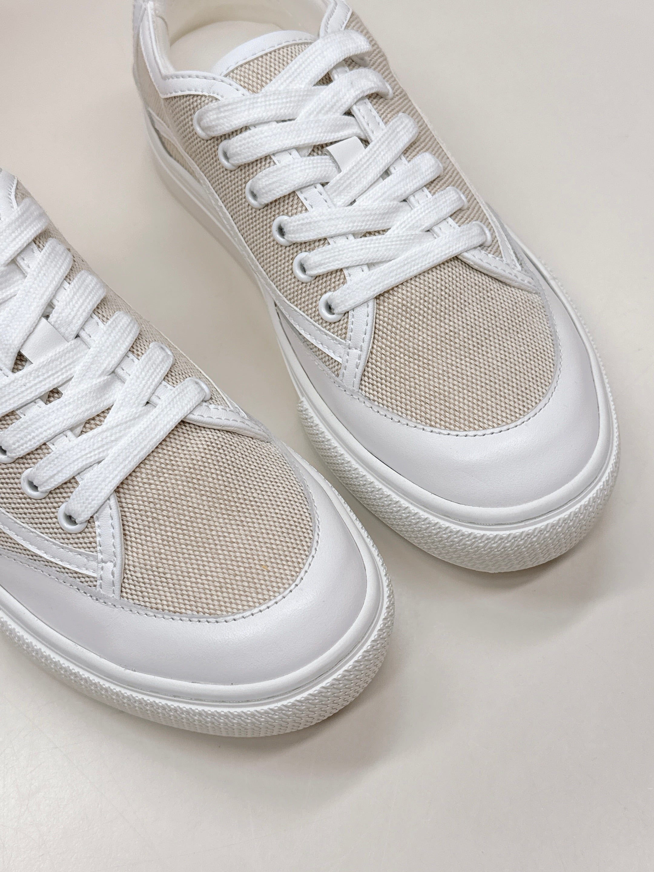 HM 25S SNEAKER LOW SPORTS IN BEIGE CANVAS MIX WHITE LAMBSKIN
