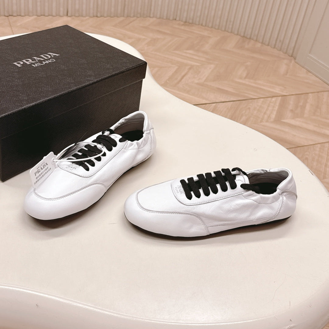 PRADA 26S MARY JANE SHOES IN WHITE CALFSKIN