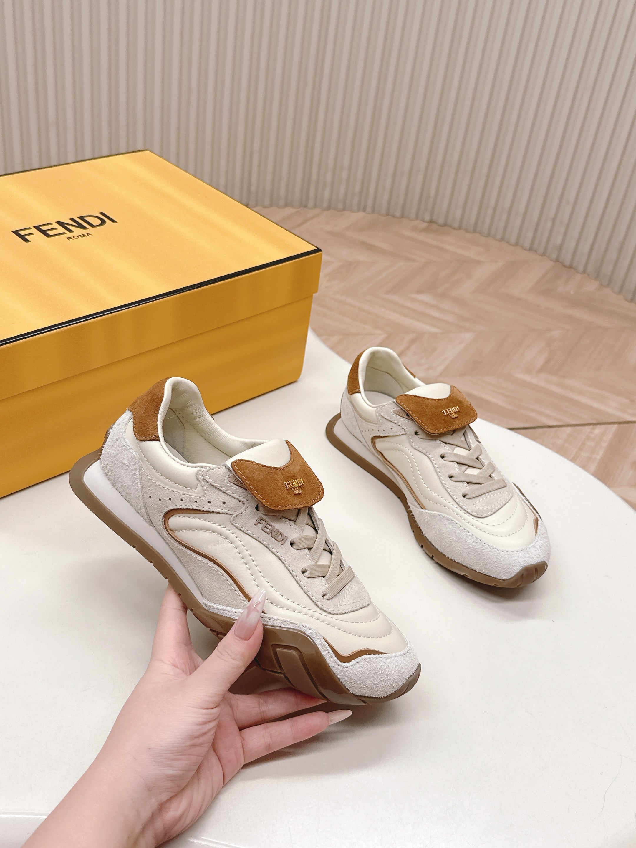 FENDI 25S CORTEZ RETRO SNEAKERS IN CREAM WHITE MIX BROWN LAMBSKIN