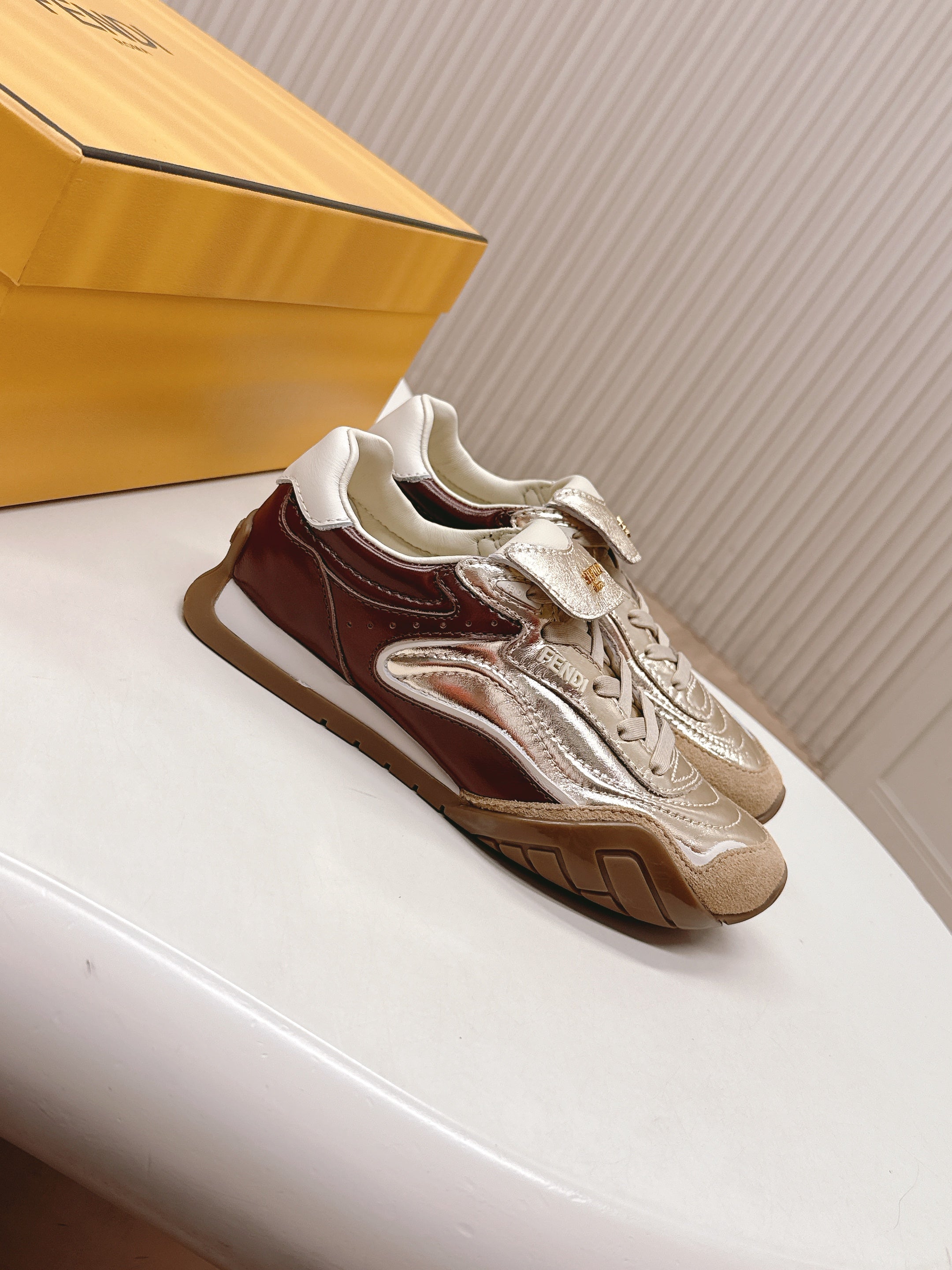 FENDI 25S CORTEZ RETRO SNEAKERS IN SOFT GOLD MIX BROWN LAMBSKIN