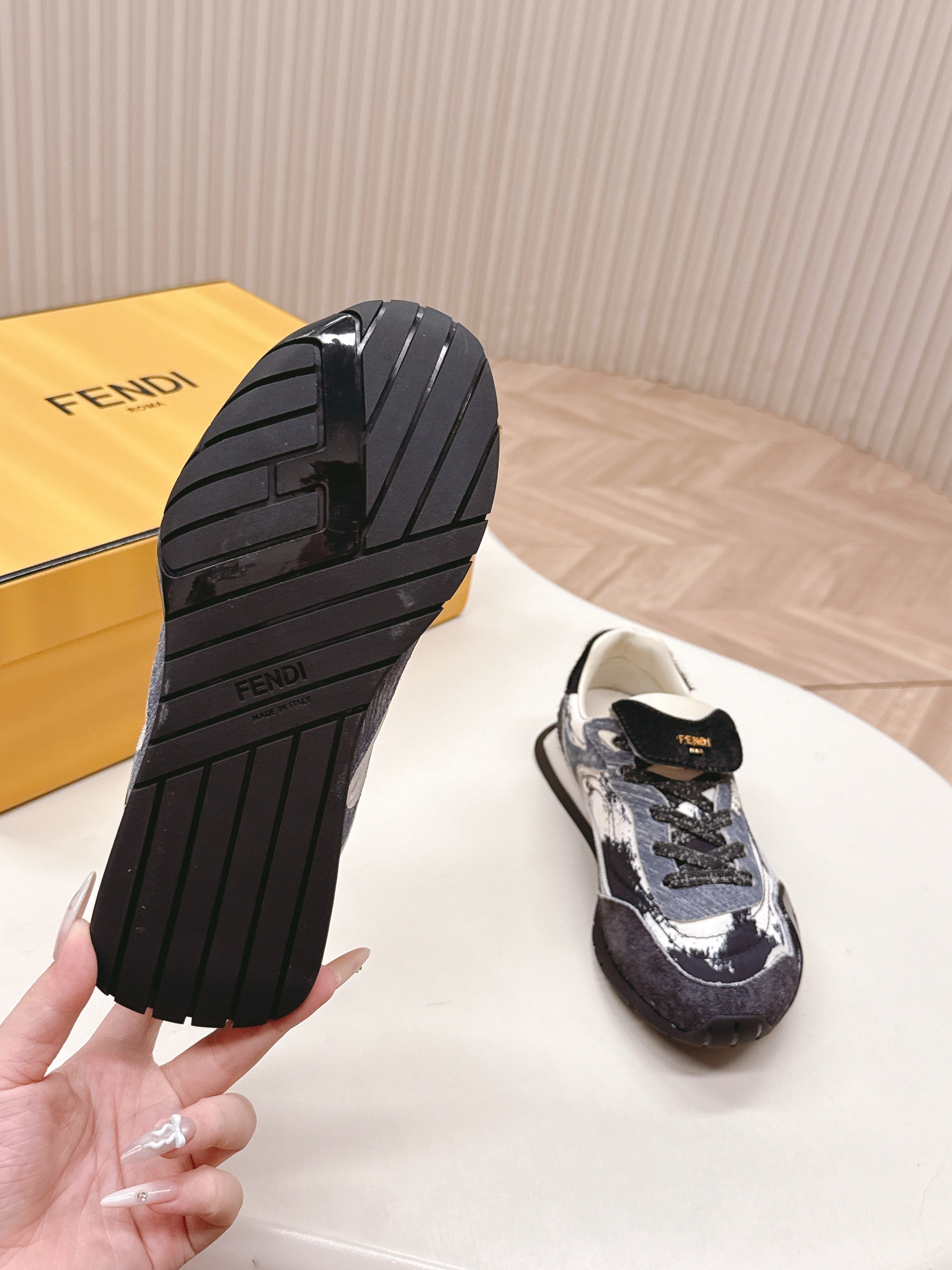 FENDI 25S CORTEZ RETRO SNEAKERS IN DARK CHARCOAL PURPLE SUEDE AND FABRIC