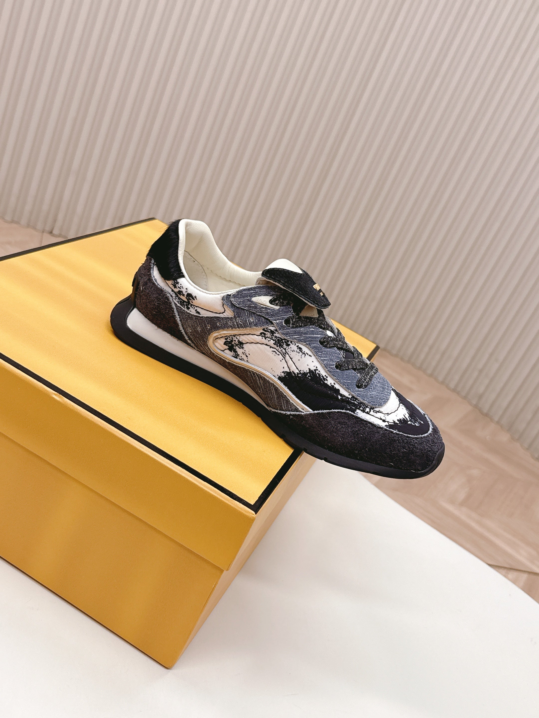 FENDI 25S CORTEZ RETRO SNEAKERS IN DARK CHARCOAL PURPLE SUEDE AND FABRIC