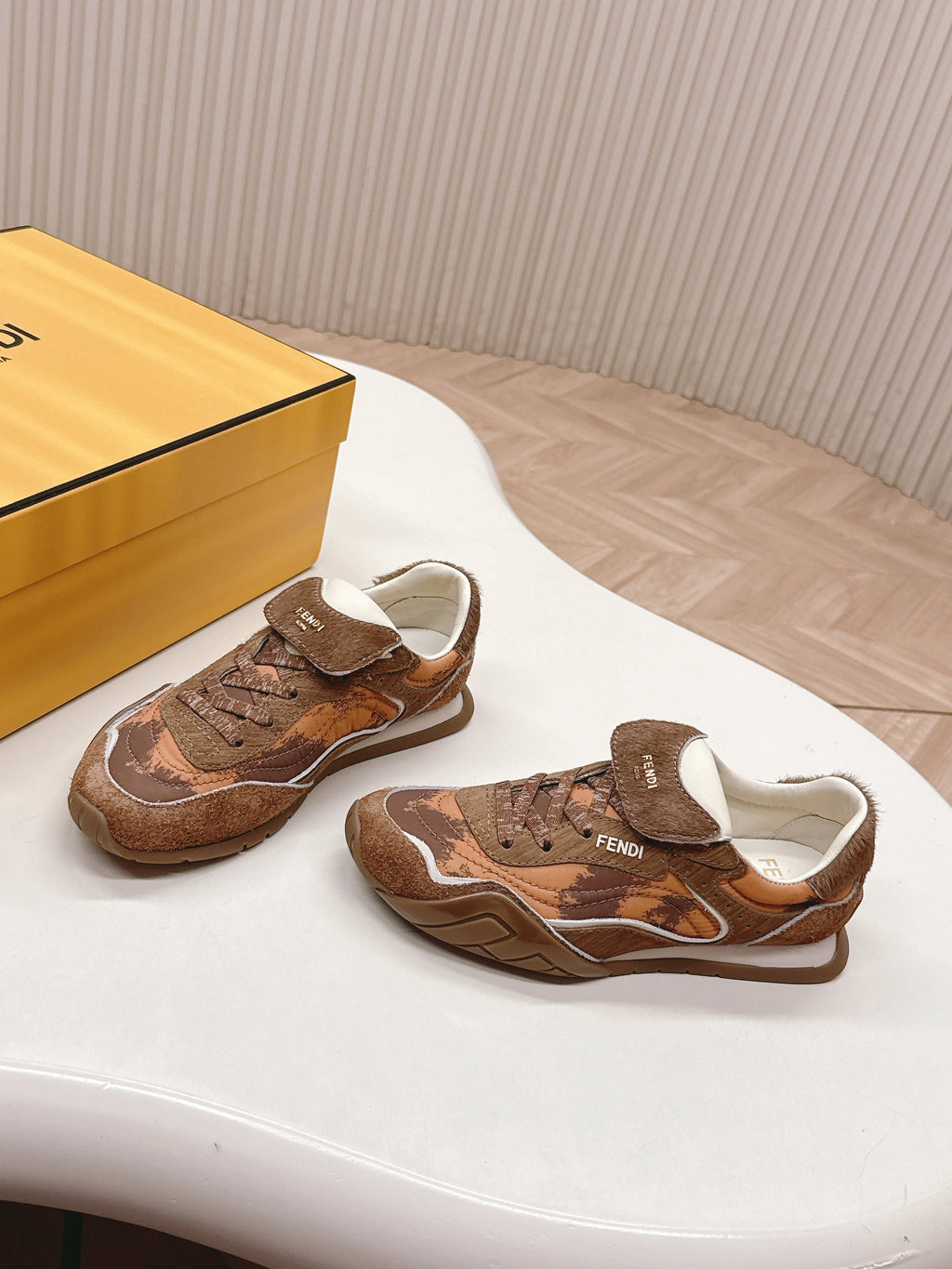 FENDI 25S CORTEZ RETRO SNEAKERS IN BROWN SUEDE AND FABRIC