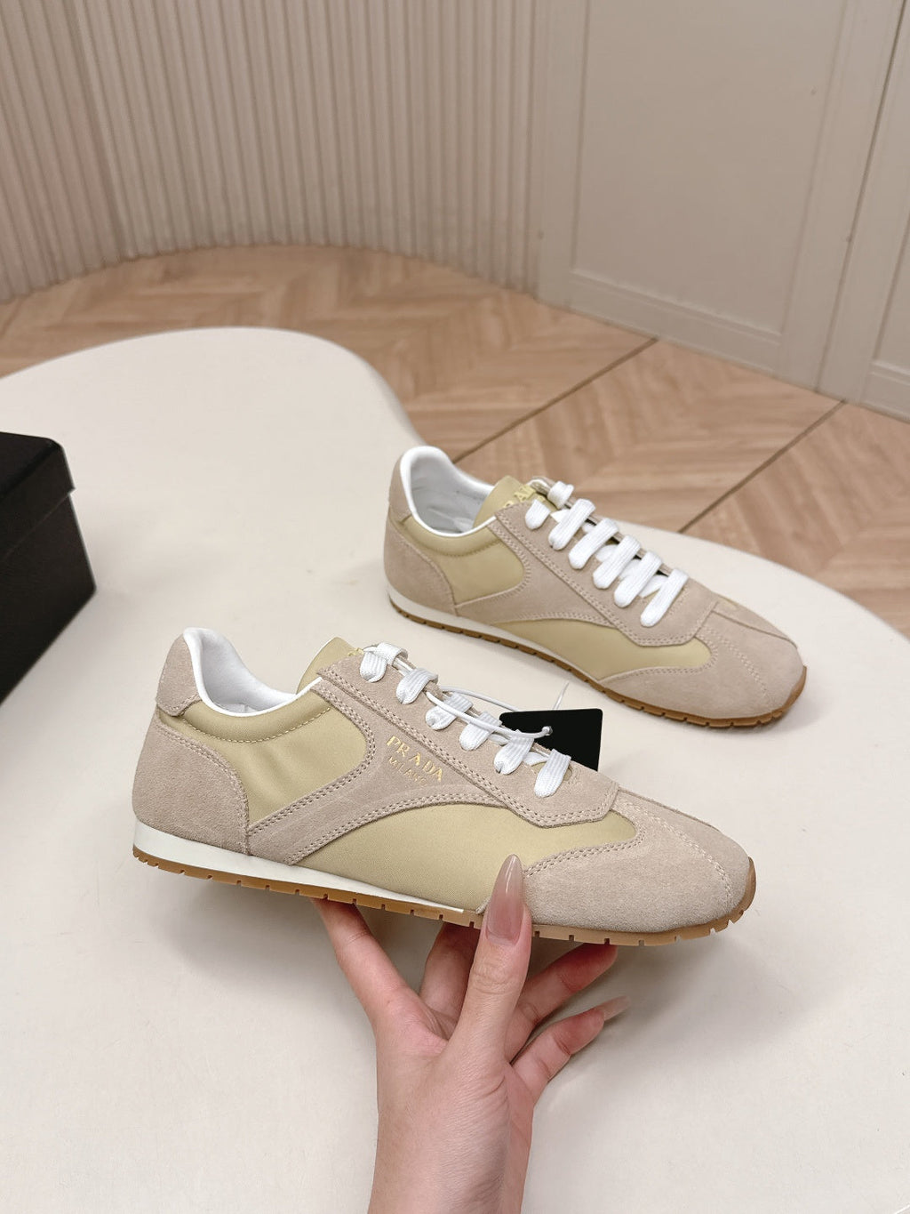 PRADA 26S LOW TOP SNEAKERS IN BEIGE NYLON AND SUEDE