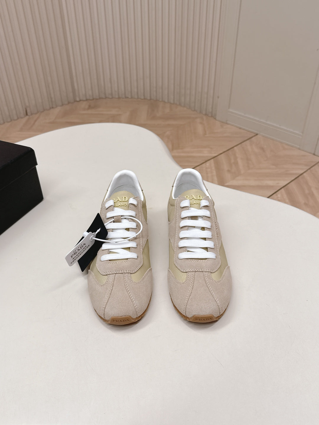 PRADA 26S LOW TOP SNEAKERS IN BEIGE NYLON AND SUEDE