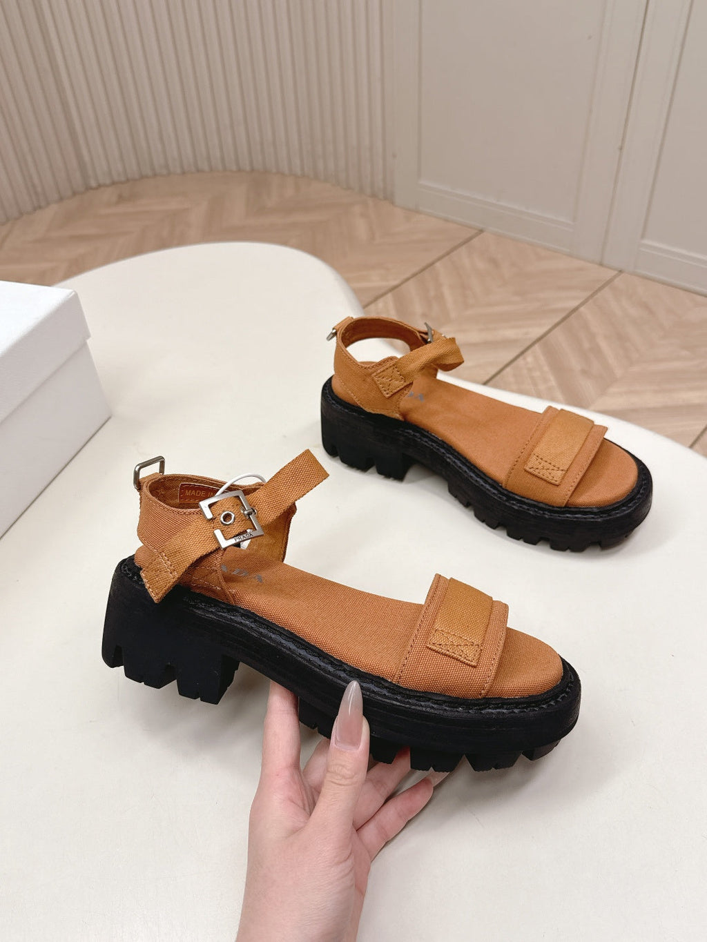 PRADA 26S SINGLE STRAP CHUNKY SOLE SANDALS IN CARAMEL BROWN CANVAS