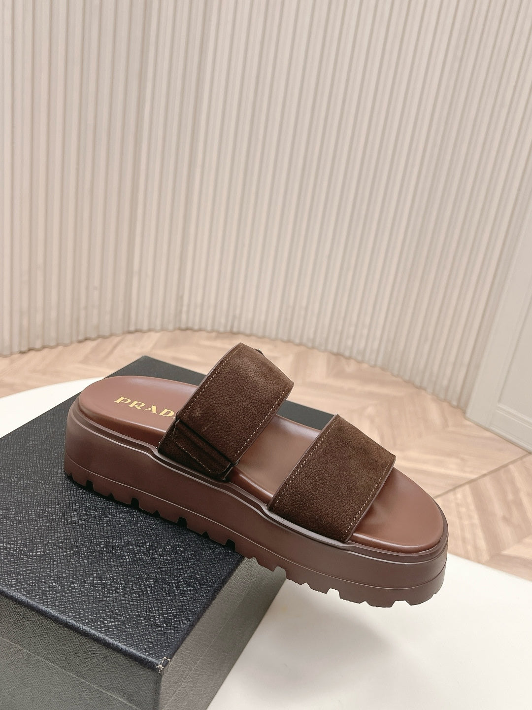 PRADA 26S DOUBLE STRAP PLATFORM SLIDES IN BROWN CALFSKIN WITH VELCRO