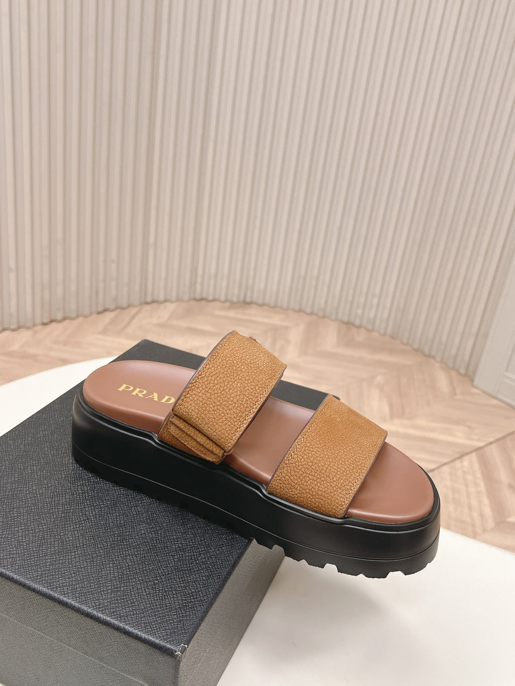 PRADA 26S DOUBLE STRAP PLATFORM SLIDES IN CARAMEL BROWN CALFSKIN WITH VELCRO