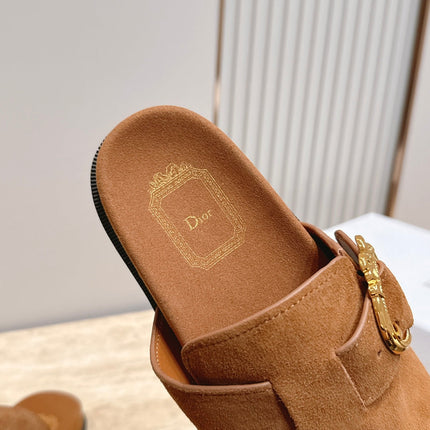 DIOR 26S BUCKLE MULE LOAFERS IN CARAMEL BROWN SUEDE GOLD HARDWARE