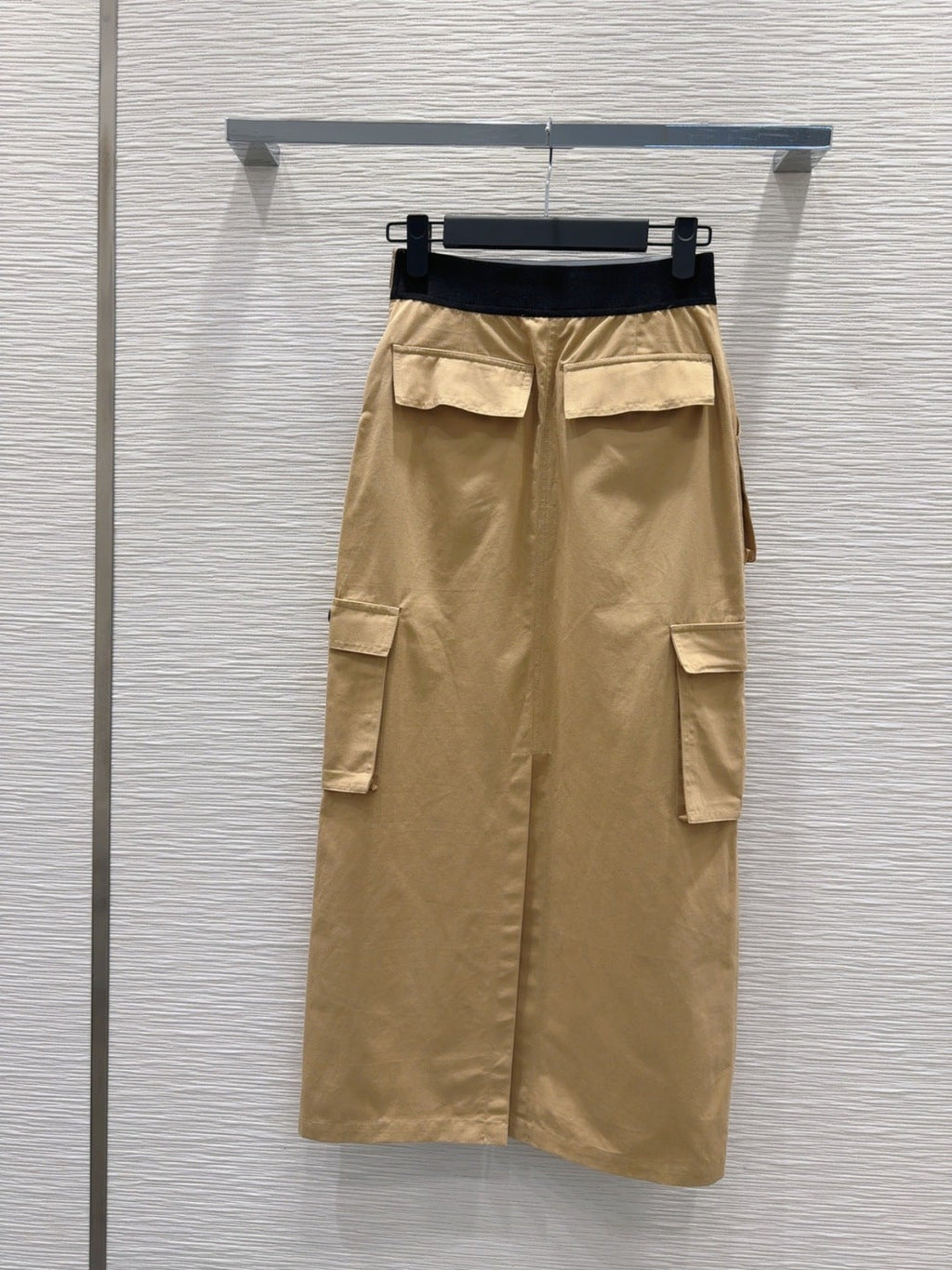 PRADA 26S MIDI SKIRT 672