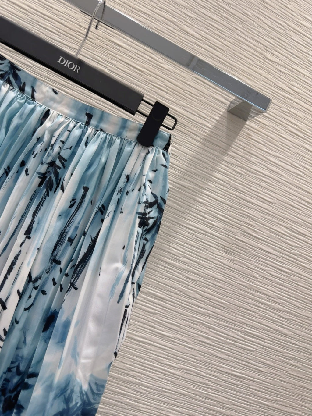 DIOR 25S PLEATED SKIRT STYLE 161