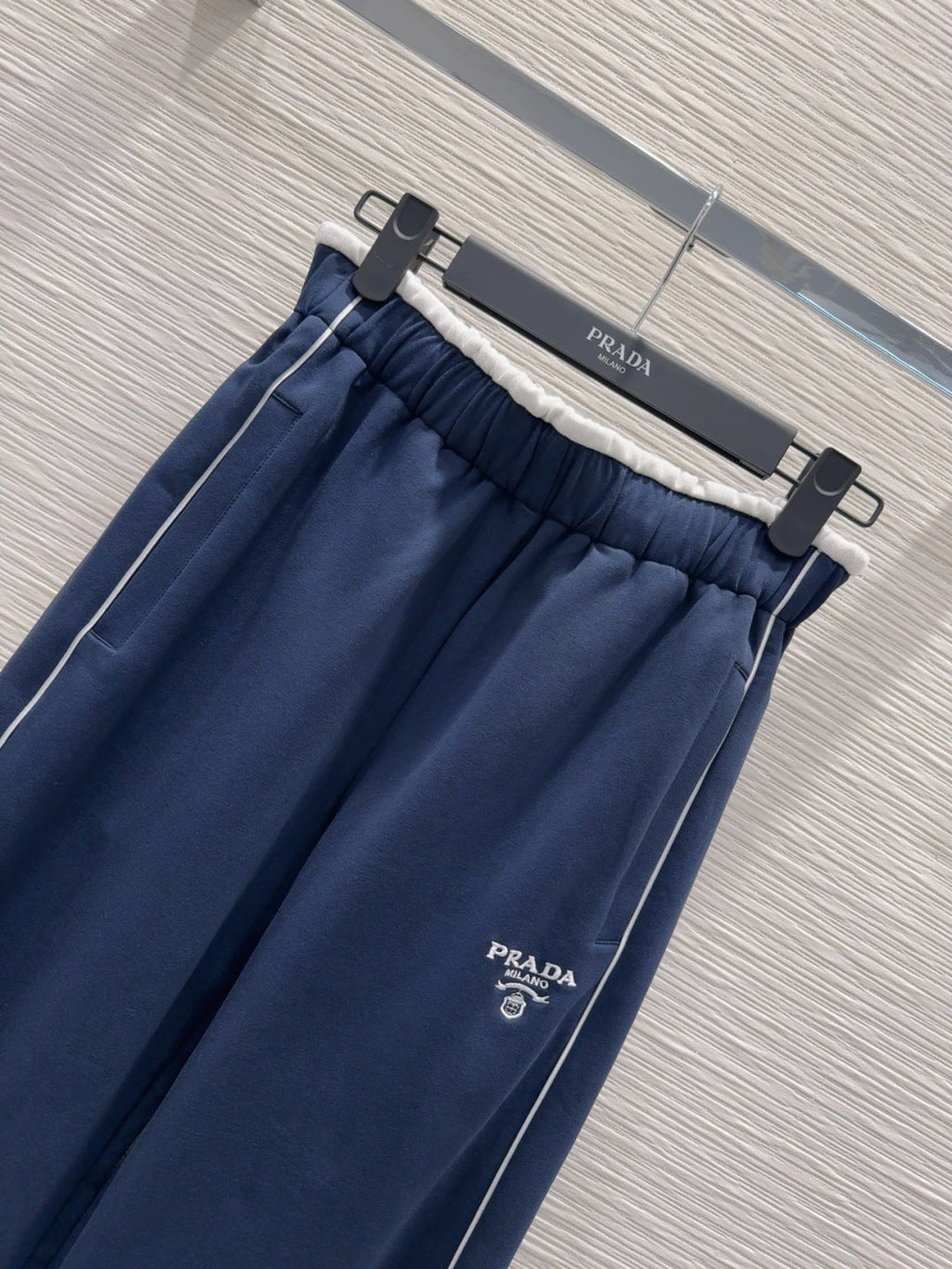 PRADA 26S TWO-PIECE SET 664