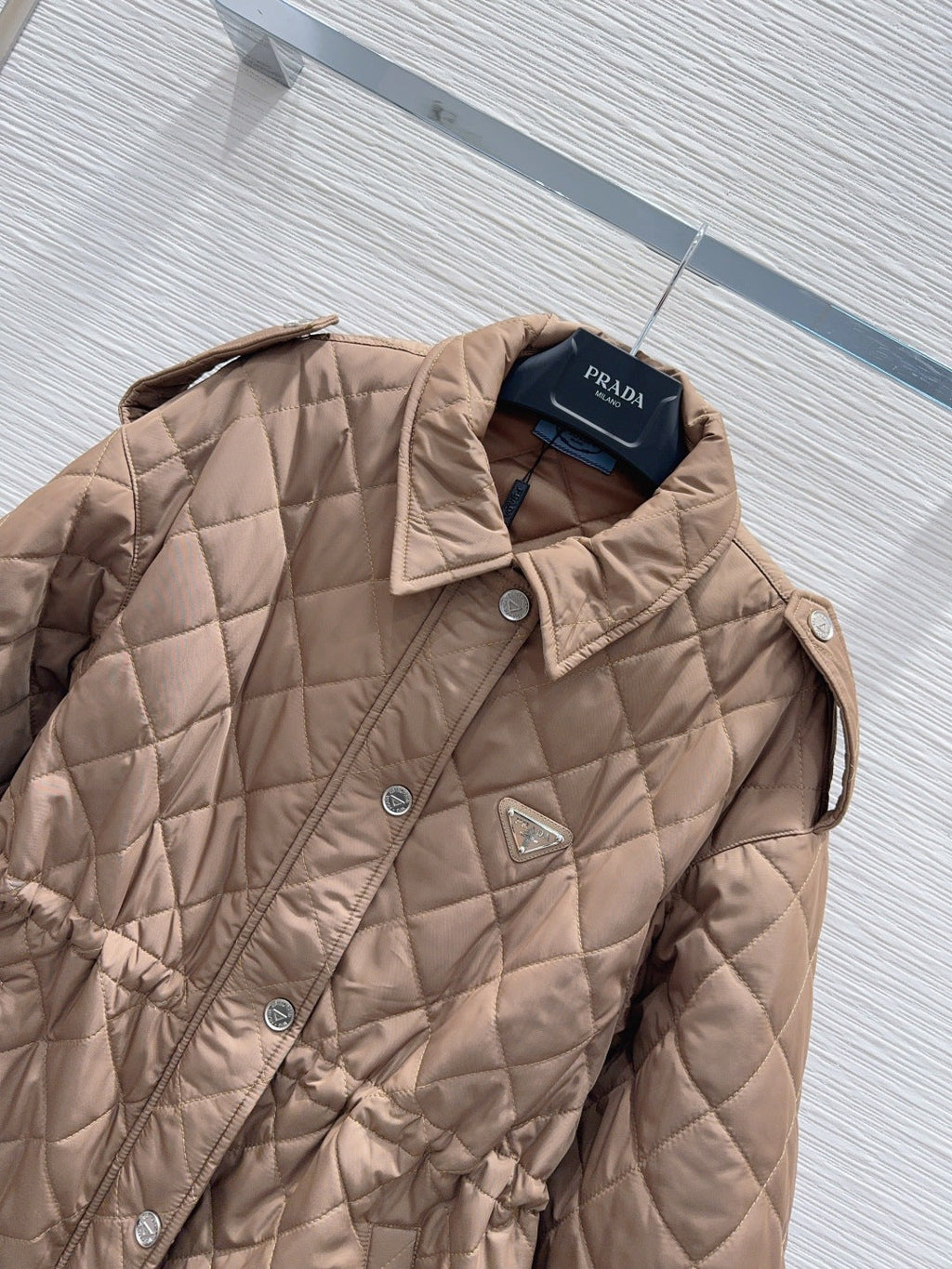 PRADA 26S JACKET 683