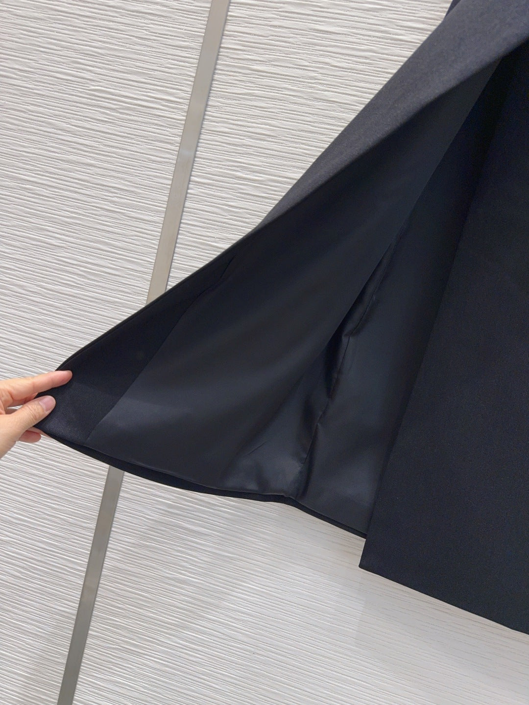 PRADA 26S MIDI SKIRT 635