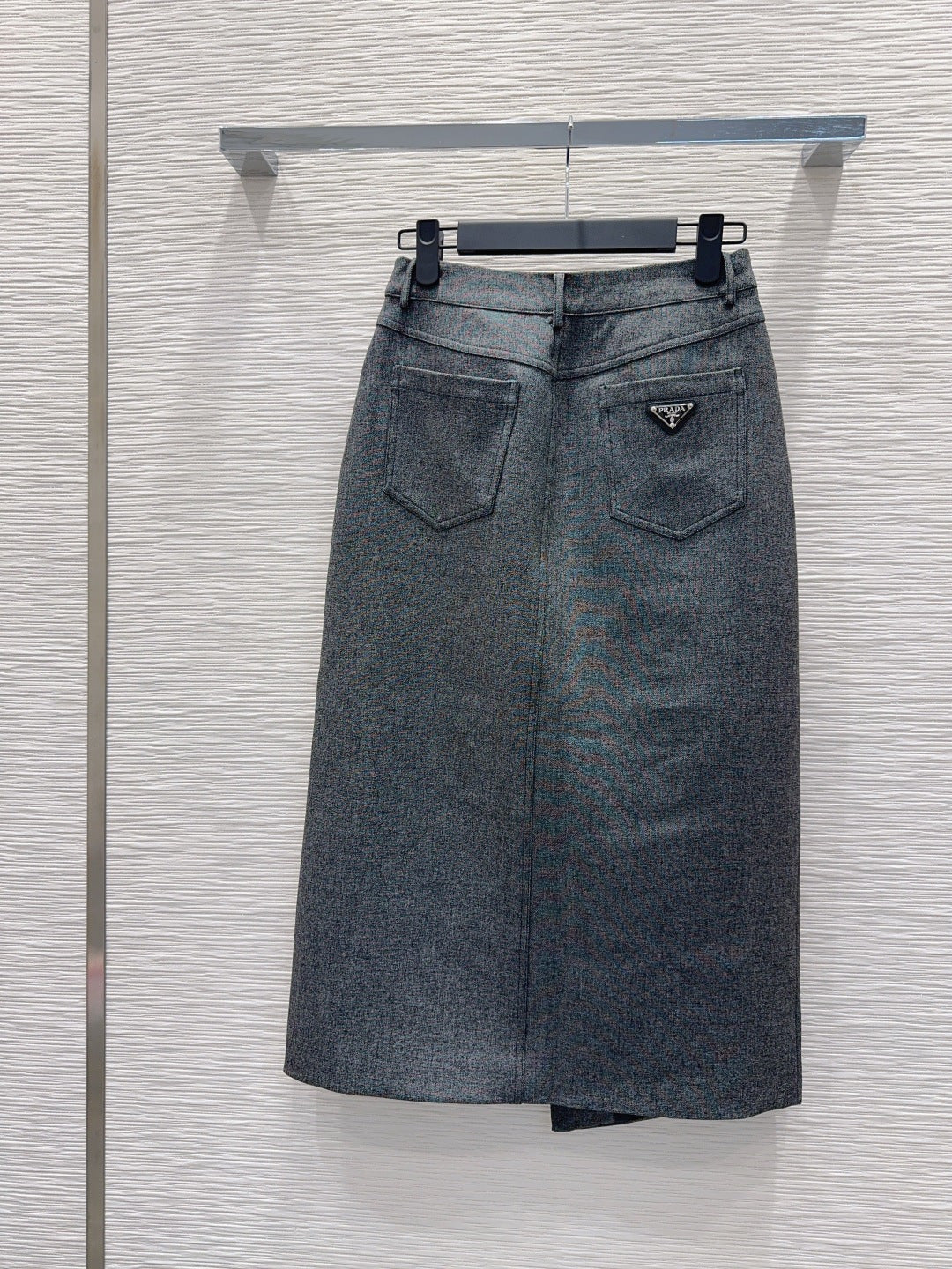 PRADA 26S MIDI SKIRT 634