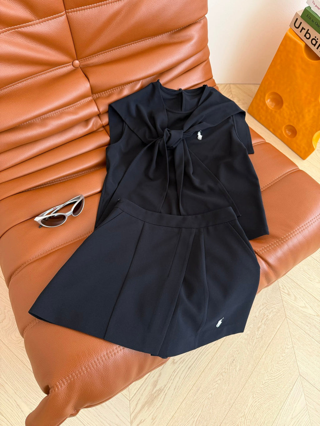 THREE-PIECE SUIT IN NAVY BLUE 25S IN POLYESTER 265742